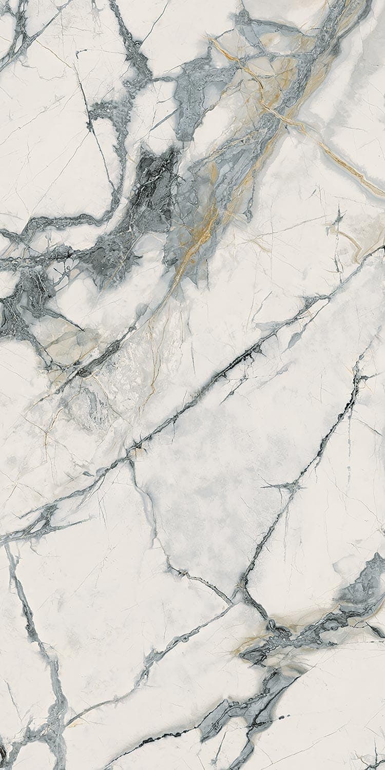 流金雕刻白